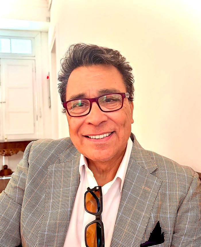 Dr. Alejandro Cabrera Maldonado, médico especialista en flebología